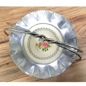 HAMMERED ALUMINUM Farber & Shlevin Rose Floral Twisted Handle Basket Bowl